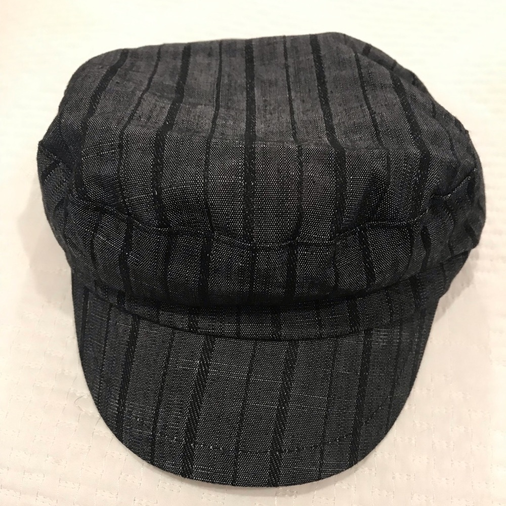 Newsboy cap adult black and grey striped